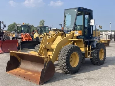 KOMATSU WA100-1