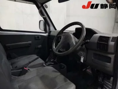 Mitsubishi MINICAB VAN