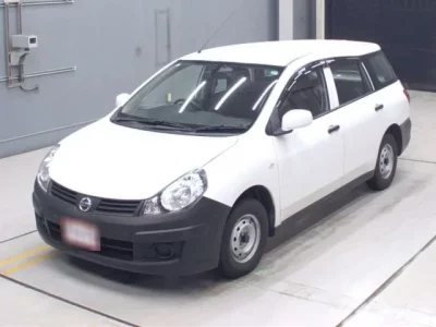 Nissan AD