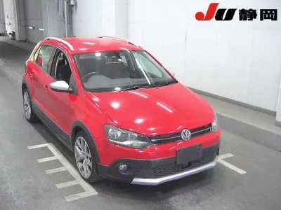 Volkswagen CROSS POLO