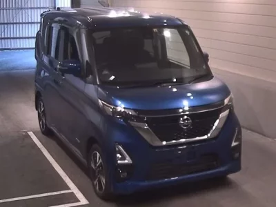 Nissan ROOX