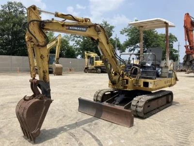 KOMATSU PC20-6