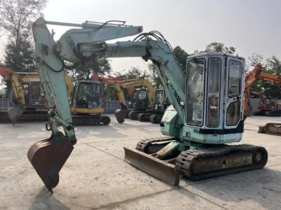 KOBELCO SK50UR