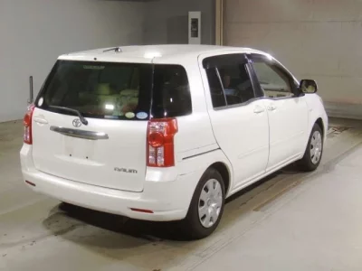 Toyota RAUM