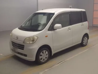 Daihatsu TANTO EXE