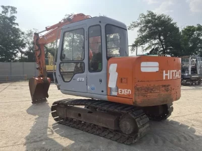 HITACHI EX60-2