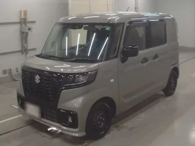 Suzuki SPACIA BASE