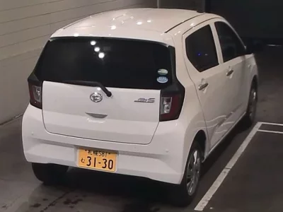 Daihatsu MIRA E S