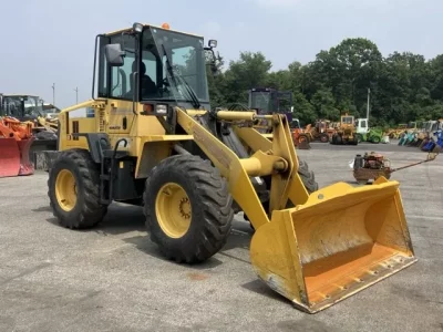 KOMATSU WA100-5