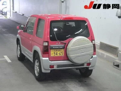 Mitsubishi PAJERO MINI