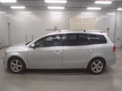 Volkswagen PASSAT VARIANT