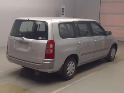 Toyota SUCCEED