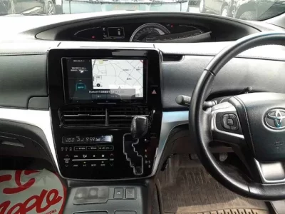 Toyota ESTIMA HYBRID
