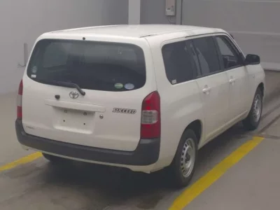 Toyota SUCCEED