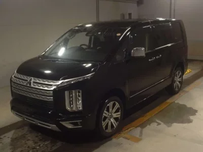 Mitsubishi DELICA D5