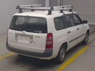 Toyota SUCCEED