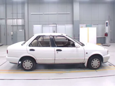 Nissan SUNNY