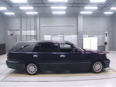 Toyota CROWN ESTATE