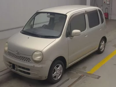 Daihatsu MOVE LATTE