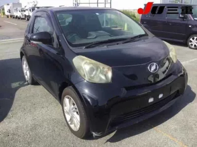 Toyota IQ