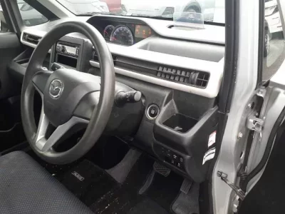 Mazda FLAIR