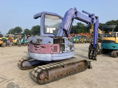 KOMATSU PC50UU-2