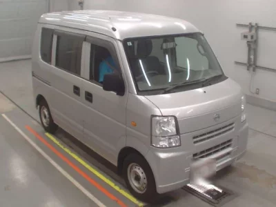 Nissan CLIPPER VAN