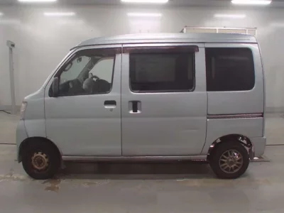 Daihatsu HIJET VAN