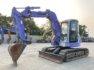 KOMATSU PC75UU-3C