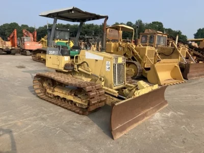 KOMATSU D20P-7E
