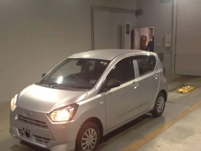 Daihatsu MIRA E S