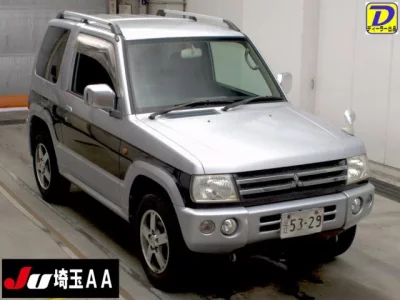 Mitsubishi PAJERO MINI