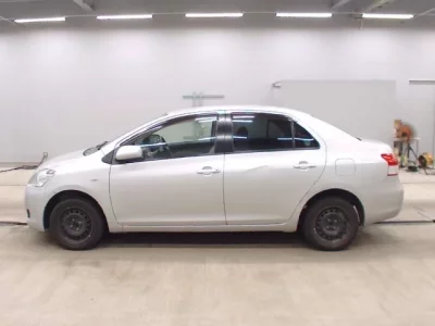 Toyota BELTA
