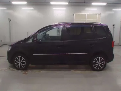 Volkswagen GOLF TOURAN