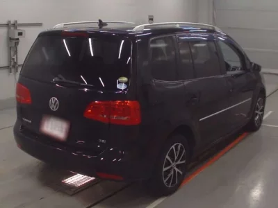 Volkswagen GOLF TOURAN