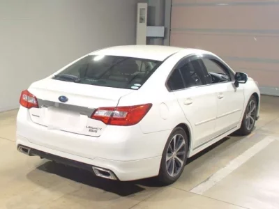 Subaru LEGACY B4