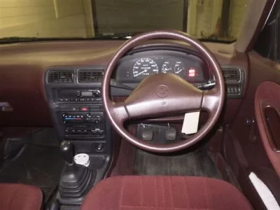 Nissan SUNNY