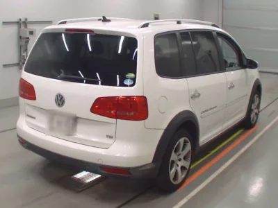 Volkswagen GOLF TOURAN