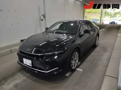 Toyota CROWN CROSSOVER