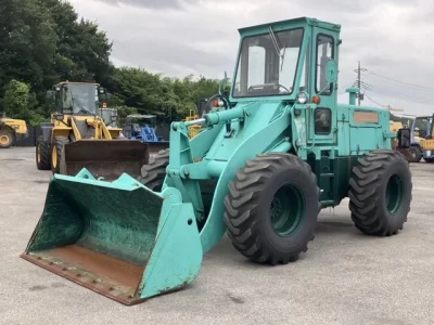 KOMATSU 515-2