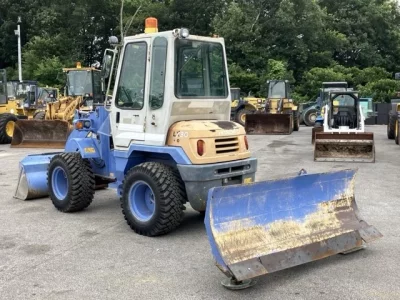 HITACHI LX30-7