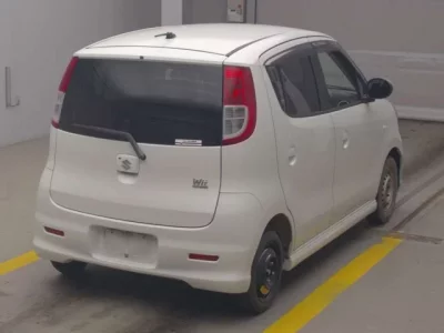Suzuki MRWAGON