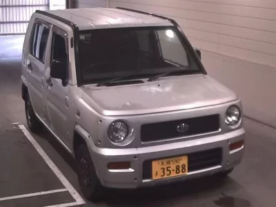 Daihatsu NAKED