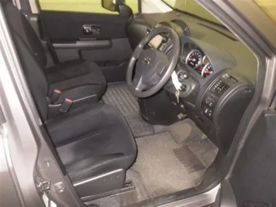 Nissan LAFESTA