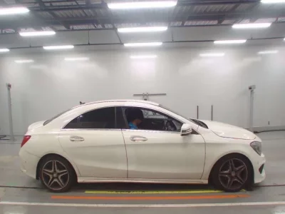 Mercedes-Benz CLA CLASS