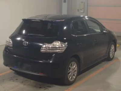 Toyota BLADE