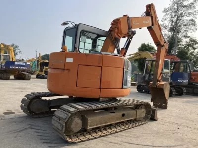 HITACHI ZX75UR
