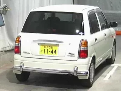 Daihatsu MIRA
