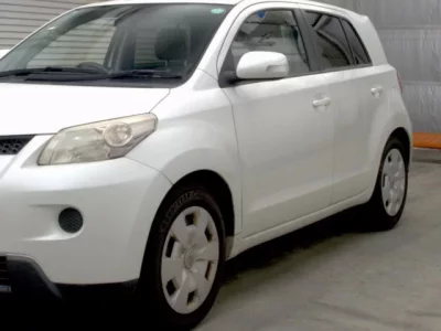 Toyota IST