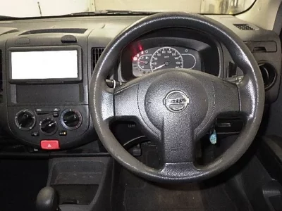 Nissan AD